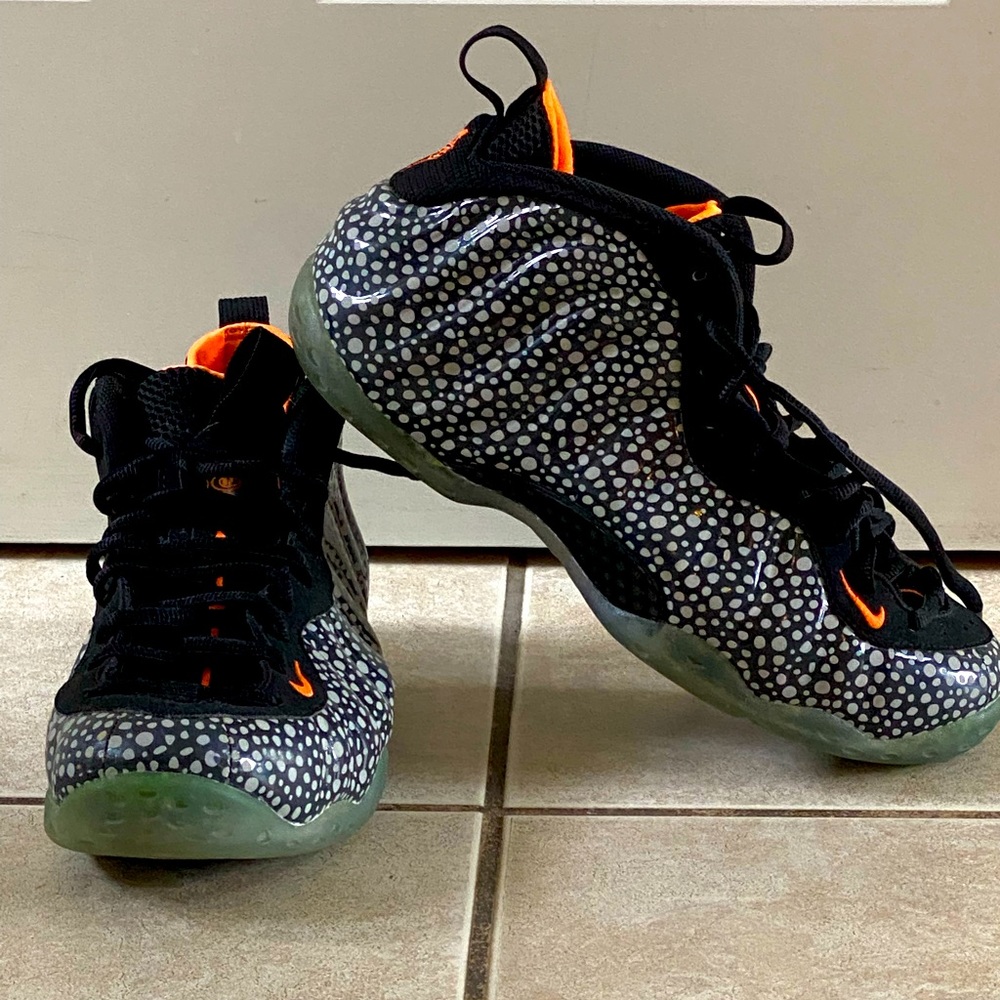 Nike foamposite Safari.